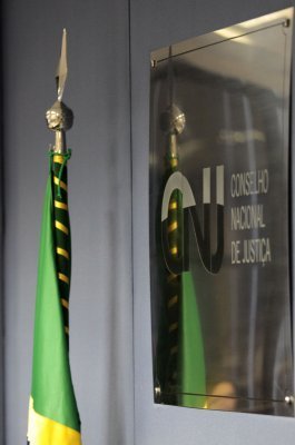 Presidente da Amagis defende magistrados no CNJ
