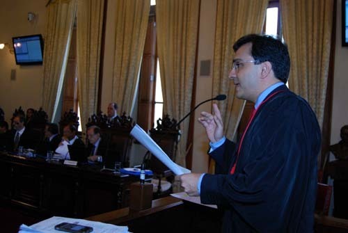 Órgão Especial adia processo devido a pedido de vista