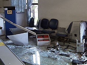 Tribunal tem atendimento suspenso após ação de vândalos em Uberlândia
