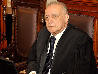 4ª Câmara Cível homenageia desembargador Alvim Soares