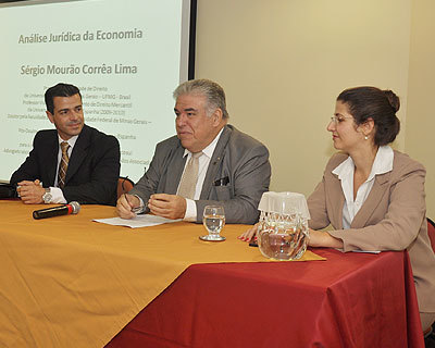 Curso na Escola Judicial aborda direito bancário