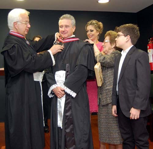 Sálvio Chaves toma posse no TJMG