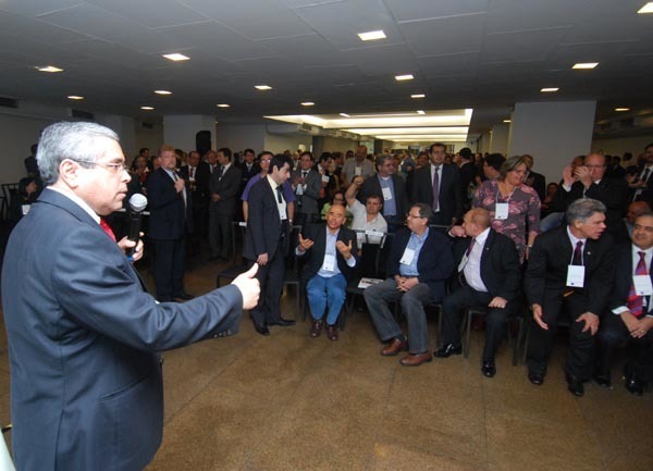 Assembleia histórica da Amagis reúne mais de 400 magistrados