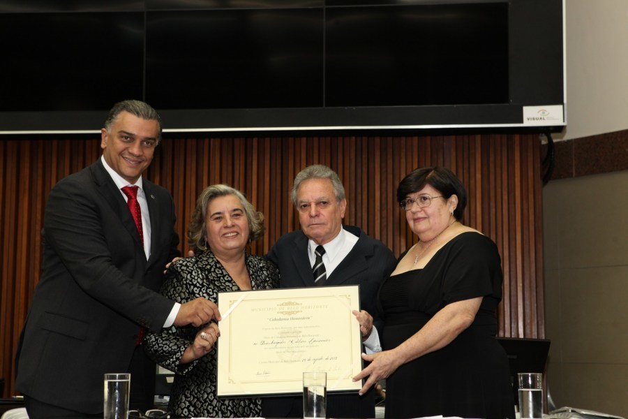 Desembargador Adilson Lamounier recebe cidadania de Belo Horizonte
