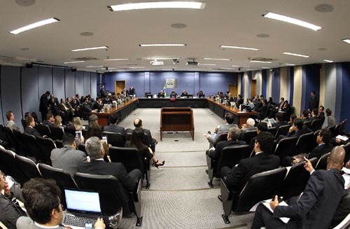 Amagis defende magistrado no CNJ
