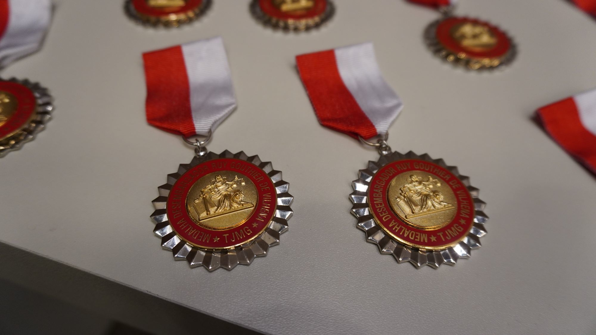 Corregedoria-Geral realiza entrega da Medalha Ruy Gouthier de Vilhena