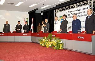 Magistrados recebem homenagem do TJMMG