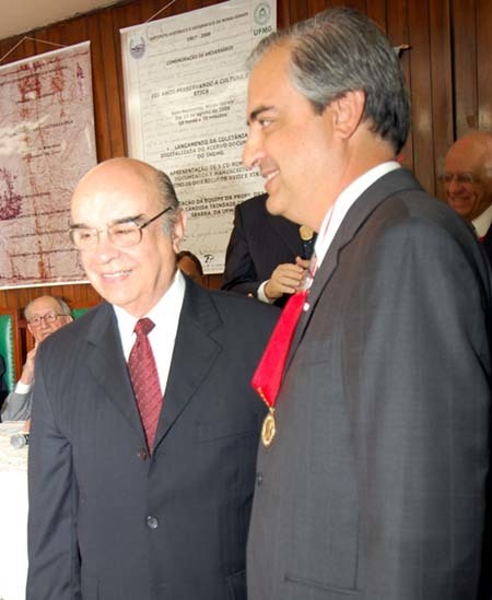 Doorgal Andrada é promovido e Caetano Levi empossado