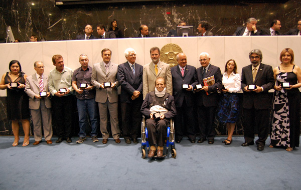 Ejef e Novos Rumos são homenageados nos 100 anos de Dom Helder
